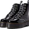 Dr. Martens Molly